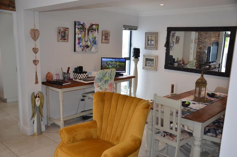 2 Bedroom Property for Sale in Island View Western Cape